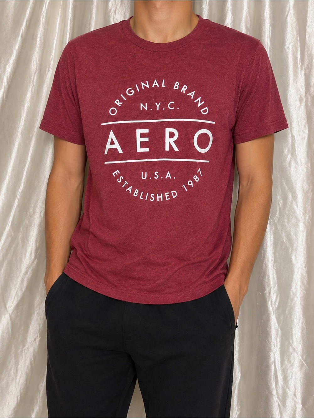 Aeropostale Aero Original Brand NYC Men’s Small Red Graphic T-Shirt